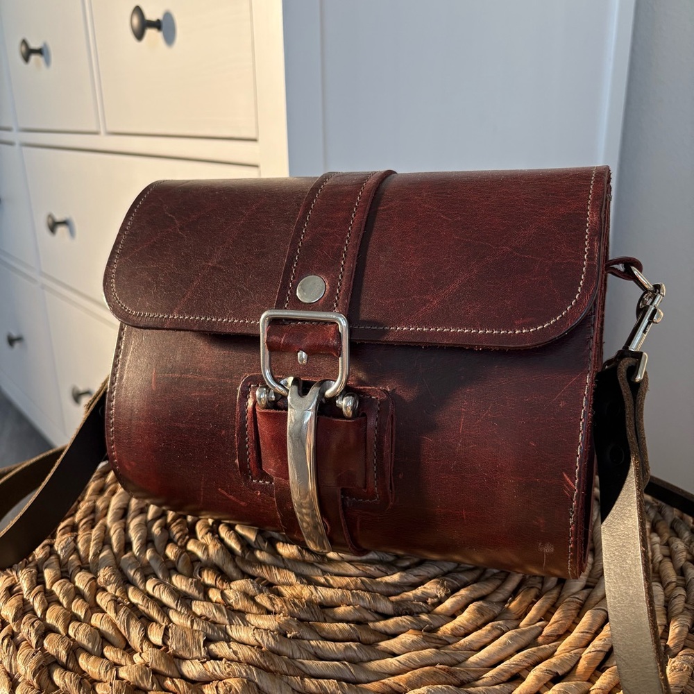 Beasley & Company Blue Bell purse